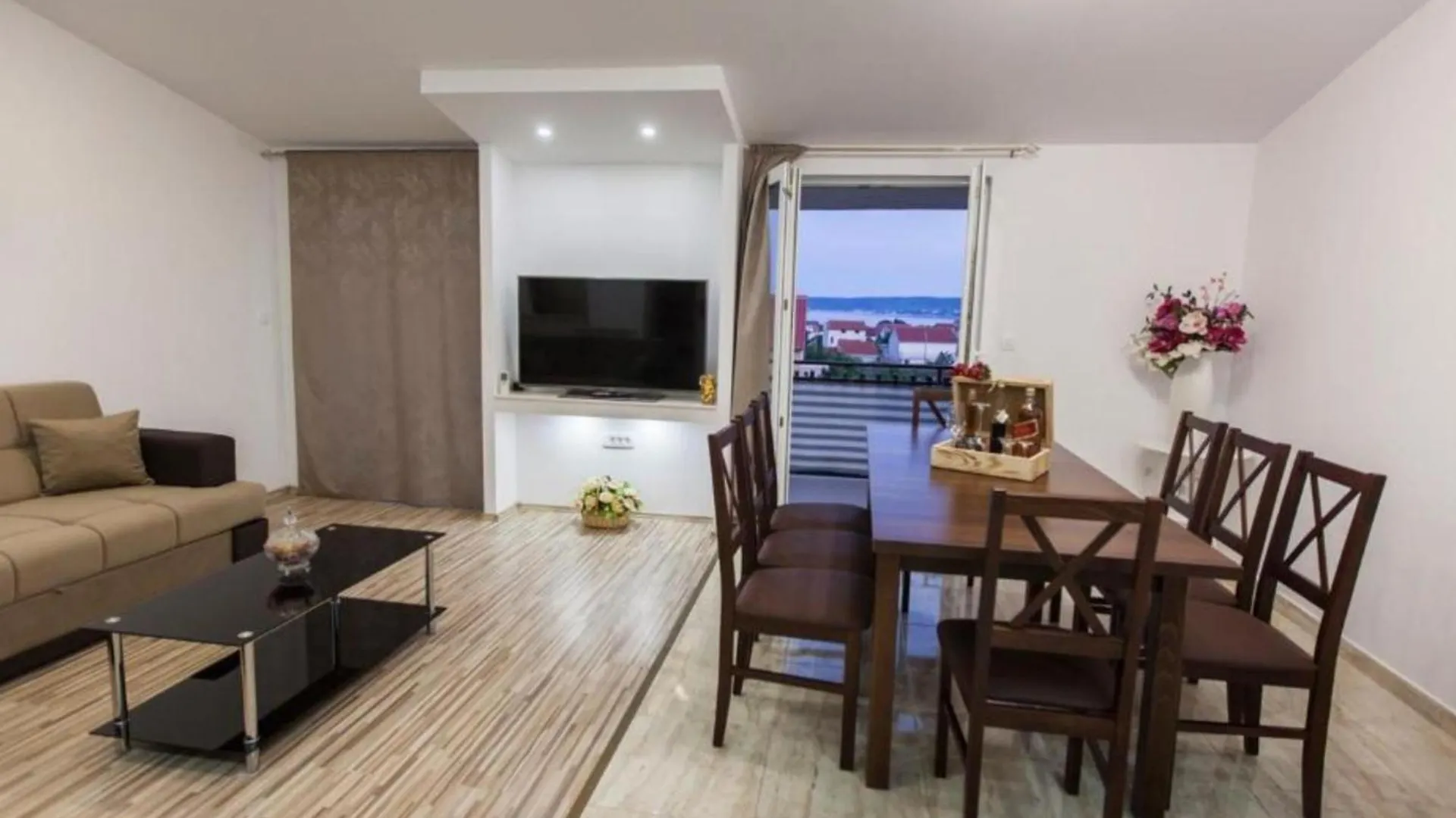 Apartment Dalmatia Kaštela