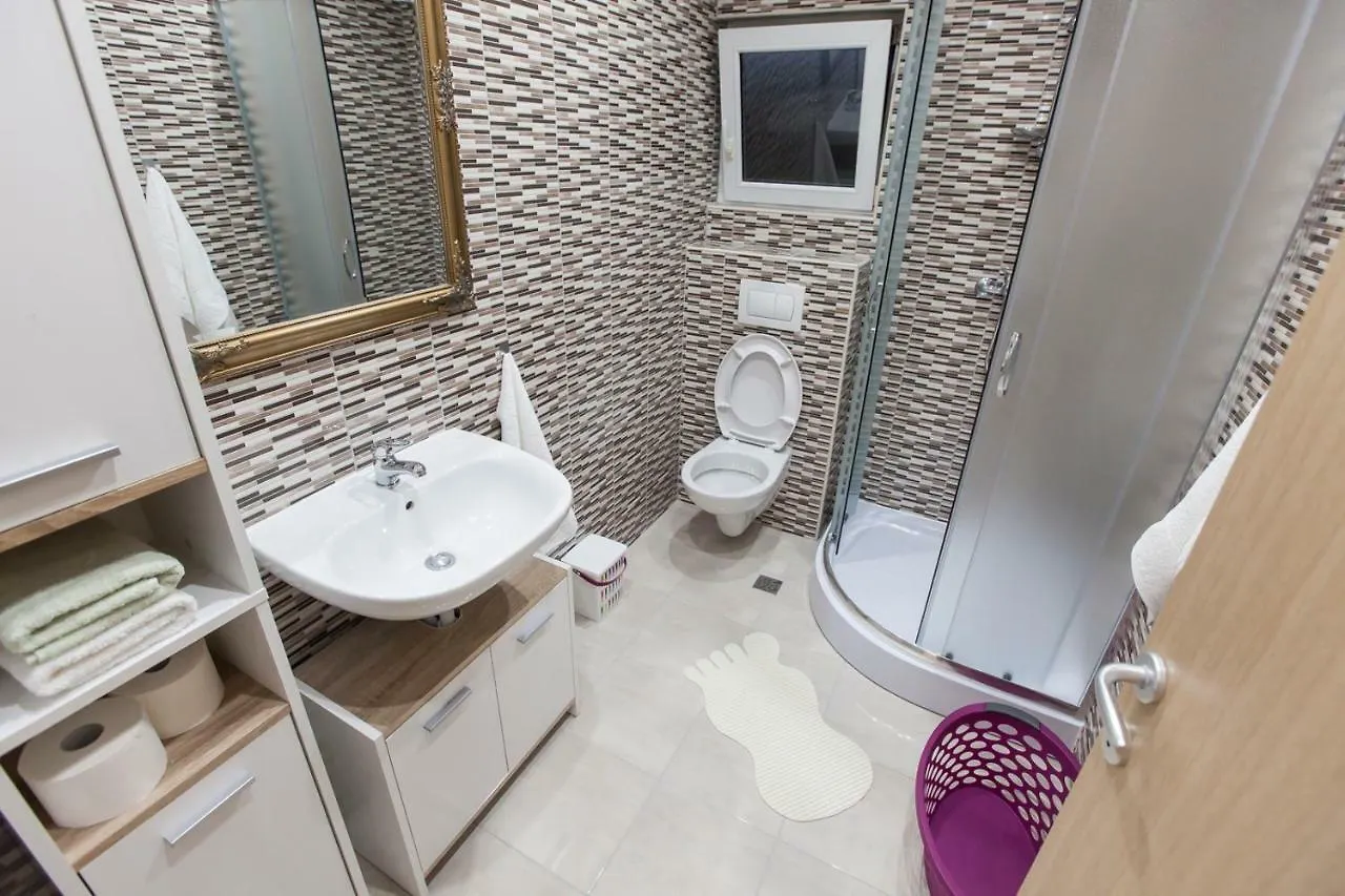 Apartment Dalmatia Kaštela